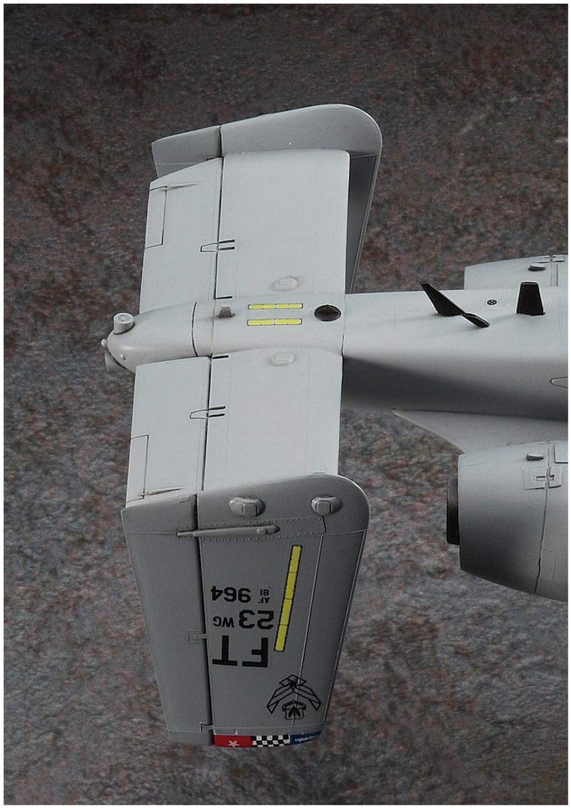 Hasegawa 1:72 Scale A-10C Thunderbolt II Model Kit - Image 5